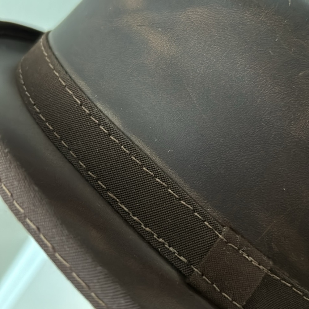 Soho Leather Hat - Picture 7 of 9
